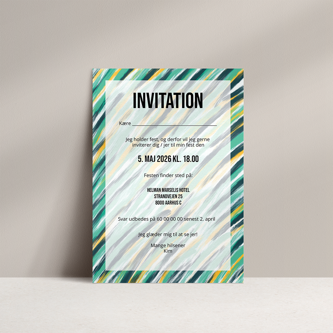 Festinvitation Abstract Tiger Festinnvitation Abstract Tiger - Med abstrakte striber i blå, grønne og gule nuancer til studenterfest / svendegilde eller fødselsdag