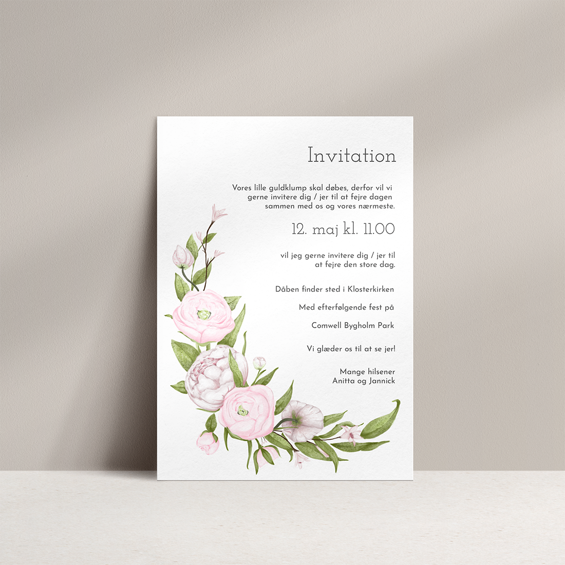 Dåbsinvitation Blush Spring Dåbsinvitation Blush Spring med pastelfarvede blomster: pæoner, ranunkel og grønne blade