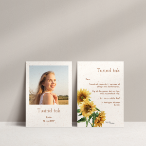 Takkekort til konfirmation med solsikke. Takkekort til konfirmanden med billede af konfirmanden og gyldne solsikker. Inkl. C6 kuvert.